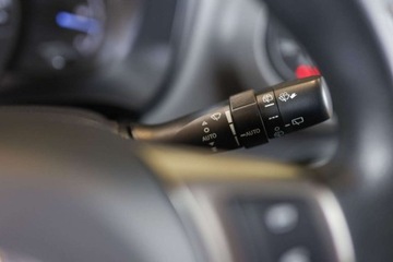 Toyota Yaris III Hatchback 5d Facelifting 2017 1.5 Dual VVT-iE 111KM 2020 Toyota Yaris 1.5 Active 1.5 Benzyna 111KM, zdjęcie 31