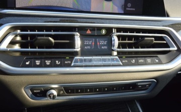 BMW X7 SUV M 3.0 M50d 400KM 2020 BMW X7 M50D 400 KM Led M Pakiet Ambiente Head Up Navi 360 Hak Salon PL 3.0, zdjęcie 31
