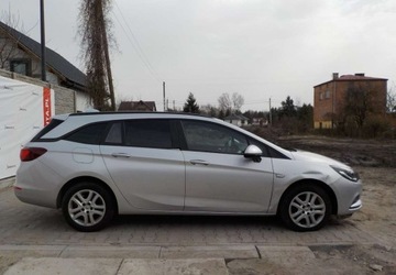 Opel Astra K Sports Tourer 1.6 CDTI 136KM 2017 Opel Astra Automat Diesel Okazja 1.6 Diesel 136KM, zdjęcie 9