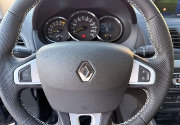 Renault Fluence Sedan 2.0 16V 140KM 2011 Renault Fluence PRIVILAGE 2.0i 140ps 6biegow Tylko170TysPrzebiegu NawiKlim, zdjęcie 23