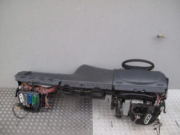 КОКПИТ ПРИБОРНАЯ ПАНЕЛЬ SCANIA R СТАРОГО ТИПА