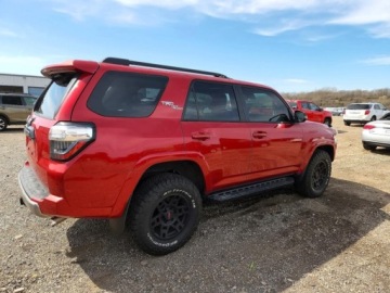 Toyota 2023 Toyota 4-Runner Trd Off-Road Premium 2023 4.0 Benzyna 270KM, zdjęcie 3
