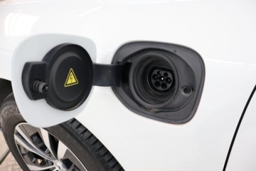 Volvo XC60 II Crossover T8 Twin Engine 390KM 2020 Volvo XC60 T8 Twin Engine, Salon Polska, zdjęcie 16