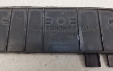 MERCEDES E W212 KRYT CHLADIČŮ A2125050630 ORIG.