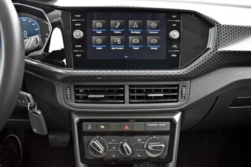 Volkswagen T-Cross SUV 1.0 TSI 110KM 2022 Volkswagen T-Cross Bezwypadkowy / Salon Polska /, zdjęcie 17