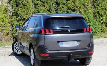 Peugeot 5008 II Crossover 1.6 BlueHDI 120KM 2018 Peugeot 5008 Zarejestrowany Bezwypadkowy 1.6 Diesel 120KM, zdjęcie 6