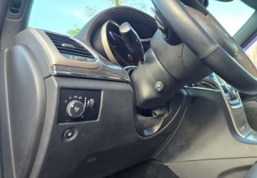 Jeep Grand Cherokee IV Terenowy Facelifting 5.7 V8 HEMI 352KM 2014 Jeep Grand Cherokee Jeep Grand Cherokee 5.7 V8 HEMI Summit 5.7 Benzyna, zdjęcie 26