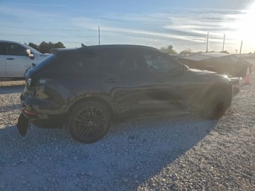 Maserati Levante 2022 Maserati Levante Trofeo 2022 3.8 Benzyna 580KM, zdjęcie 3