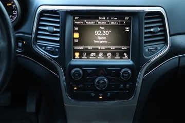 Jeep Grand Cherokee IV Terenowy Facelifting 3.0 V6 CRD 250KM 2015 Jeep Grand Cherokee 3.0 CRD, Salon Polska, 246 KM, zdjęcie 12
