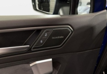 Volkswagen Tiguan II SUV R 2.0 TSI 320KM 2022 Volkswagen Tiguan VAT 23 R 2.0TSI 320KM DSG 4motion 2022 r., salon PL, I w, zdjęcie 34