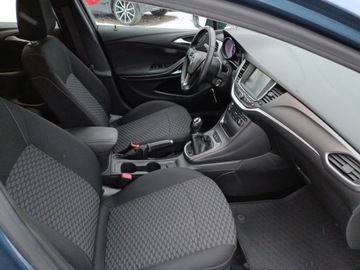 Opel Astra J GTC 1.4 100KM 2016 Opel Astra V 1.4 Enjoy K (2015-2021) 1.4 100KM I W, zdjęcie 11