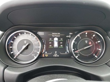 Maserati Levante 2024 Maserati Levante Modena 2024 3.0l 3.0 Benzyna 345KM, zdjęcie 9