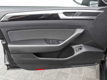 Volkswagen Arteon Fastback Facelifting 2.0 TDI SCR 150KM 2021 Volkswagen Arteon 2.0 TDI Essence DSG Podgrz.f, zdjęcie 8