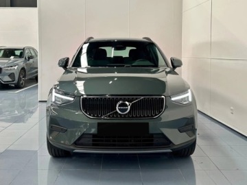 Volvo XC40 Crossover Facelifting 2.0 B3 163KM 2026 VOLVO XC40 B3 Core Suv 2.0 (163KM) 2026, zdjęcie 2