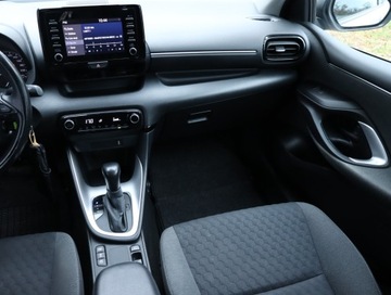 Toyota Yaris III Hatchback 5d Facelifting 2017 1.5 Hybrid 100KM 2020 Toyota Yaris 1.5 Hybrid, Salon Polska, zdjęcie 7