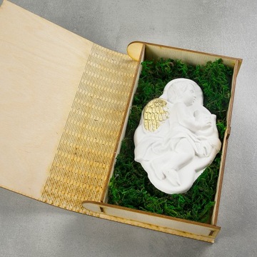 ДЕРЕВЯННАЯ КОРОБКА ПРИЧАСТНИЧЕСКИЕ СУВЕНИРЫ И СВЯТОЕ ПРИЧАСТИЕ