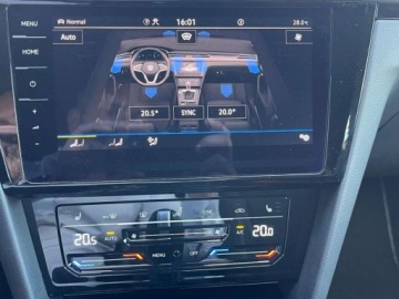 Volkswagen Arteon Fastback Facelifting 2.0 TSI 190KM 2022 Volkswagen Arteon Shooting Brake Podgrzewane foteleLEDKeyLessElektryczna K, zdjęcie 18