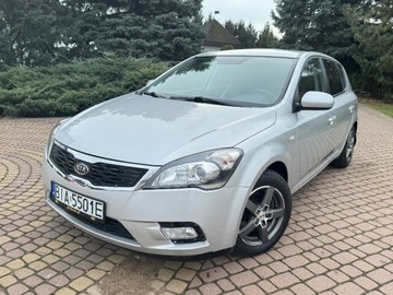 Kia Ceed I Hatchback 5d Facelifting 1.4 DOHC CVVT 90KM 2010 Kia Ceed LIFT 1.4 90KM Klima 2x kola 1-reka Gotowy do jazdy 1.4 90KM, zdjęcie 19