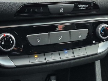 Hyundai i30 III Hatchback 1.4 MPI 100KM 2019 Hyundai i30 Salon PL Zadbany maly przebieg 1.4 Benzyna 100KM, zdjęcie 18