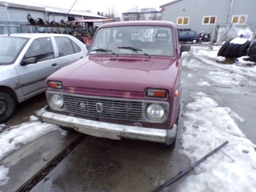 ZRCÁTKO PRAVÉ PULT NIVA