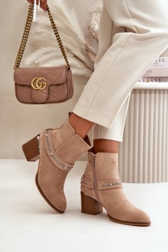 БОТИНКИ ЖЕНСКИЕ НА ЦЕПИ, ВЫСОКИЙ КАБЛУК, ЭКО ЗАМША, УТЕПЛЕННЫЙ, БЕЖЕВЫЙ 38