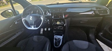 DS 3 Hatchback Facelifting 2014 (Citroen) 1.2 PureTech 82KM 2015 Citroën DS3 1.2 82KM 2015r, zdjęcie 3