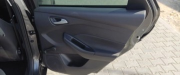 Ford Focus III Kombi Facelifting 1.0 EcoBoost 125KM 2016 Ford Focus navi , ladny , zadbany,nowy rozrzad w aso ford,bezwypadek 125KM, zdjęcie 25