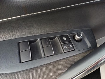 Toyota Corolla XII TS Kombi Facelifting 1.8 Hybrid 140KM 2023 Toyota Corolla 1.8 Hybrid Comfort Seria E21 (2019-, zdjęcie 22