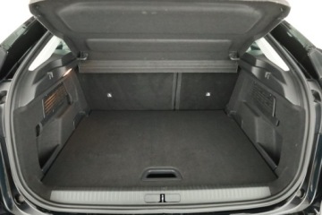 Citroen C4 III SUV 1.2 PureTech 130KM 2022 Citroen C4 1.2 PureTech, Salon Polska, zdjęcie 10