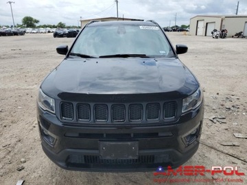 Jeep Compass II 2021 Jeep Compass LATITUDE_2021r_po gradzie 2.4 Benzyna 180KM, zdjęcie 4