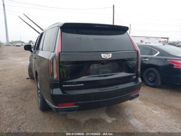 Cadillac Escalade III 2023 Cadillac Escalade 2023 CADILLAC ESCALADE 2WD SPORT 6.2 Benzyna 420KM, zdjęcie 5