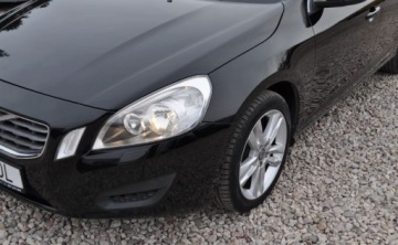 Volvo V60 I Kombi 2.0 D3 163KM 2013 Volvo V60 2.0 D4 165 km Automat nawigacja 2.0 Diesel 163KM, zdjęcie 31