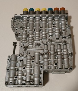 Sterownik hydrauliczny skrzyni biegow 6HP - 1068128411