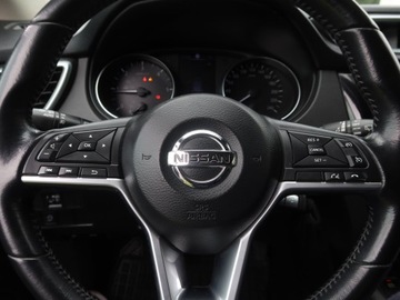 Nissan Qashqai II Crossover Facelifting 1.5 dCi 110KM 2018 Nissan Qashqai 1.5 dCi, VAT 23%, Navi, Klima, zdjęcie 16