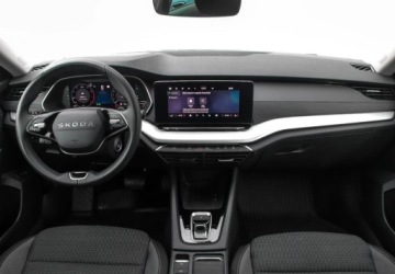 Skoda Octavia IV Liftback 1.5 TSI EVO 150KM 2024 Skoda Octavia Adaptive Cruise Control (ACC), Climatronic, DSG 1.5 Benzyna, zdjęcie 14