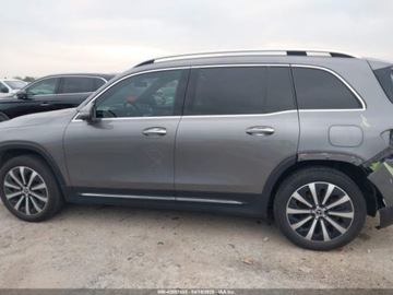 Mercedes GLB 2023 Mercedes-Benz GLB 250 2023 2.0l 2.0 Benzyna 221KM, zdjęcie 2