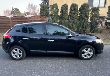 Renault Megane III Hatchback 1.4 16v TCe 130KM 2011 Renault Megane Renault Megane III 1,4TCE 130 km wersja Bose Bezwypadkowa, zdjęcie 5