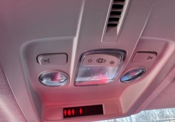 Citroen C4 Cactus Crossover Facelifting 1.2 PureTech 110KM 2018 Citroen C4 Cactus bezwypadekserwispanoramajak nowe 1.2 Benzyna 110KM, zdjęcie 22