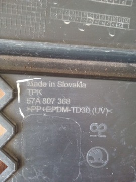 MŘÍŽKA NÁRAZNÍKU PRAVÁ SKODA KAROQ 57A807368