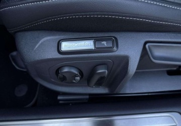 Volkswagen Arteon Fastback Facelifting 2.0 TDI 200KM 2022 Volkswagen Arteon Shooting Brake R-Line 2.0TDI 200KM DSG 4Motion Hak Panor, zdjęcie 10