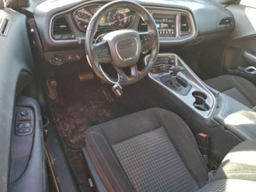 Dodge Challenger III 2021 Dodge Challenger Sxt 2021 3.6 Benzyna 303KM, zdjęcie 8