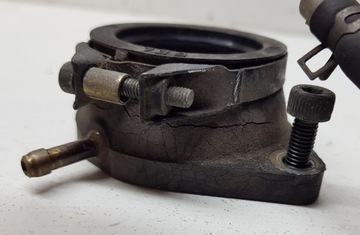 Впускные патрубки Yamaha BT 1100 Bulldog 04