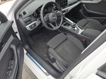 Audi A4 B9 Limousine Facelifting 2.0 35 TFSI 150KM 2022 Audi A4 Limousine 2.0TFSI 150KM S-Tronic I właścic, zdjęcie 12