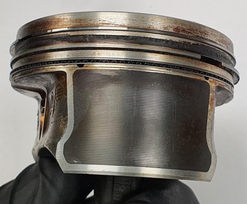 ШАТУН ПОРШНЯ MERCEDES W169 1.5 266920