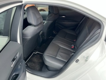 Toyota Corolla XII Sedan 1.8 Hybrid 122KM 2020 Toyota Corolla 1.8 hybryda 122 KM salon polska zarej w PL automat zad, zdjęcie 27