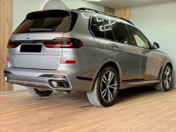 BMW X7 SUV Facelifting 3.0 40d 352KM 2025 BMW X7 xDrive40d Sport Suv 3.0 (352KM) 2025, zdjęcie 2