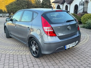 Hyundai i30 I CW Facelifting 1.4 DOHC 109KM 2012 Hyundai i30 LIFT 1.4 109KM Klima-auto 4szyby 1- reka PL Sprawdz 1.4, zdjęcie 10