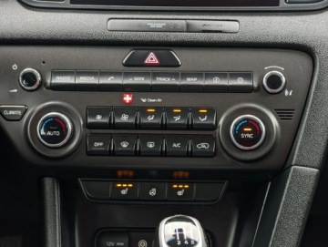 Kia Sportage III SUV Facelifting 1.7 CRDi 115KM 2016 Kia Sportage Navi Kamera Podgrzewane fotele i kierownica Serwis Gwarancja, zdjęcie 31