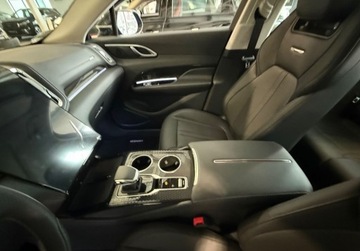 Hongqi HS3 1.5T 169KM 2025 Hongqi HS3 1.5T FWD 156 KM Leasing od 101 1.5 Benzyna 169KM, zdjęcie 10