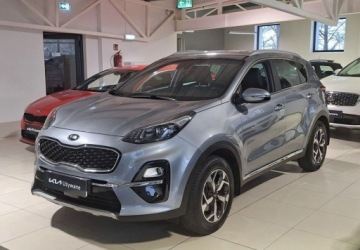 Kia Sportage IV SUV Facelifting 1.6 GDI 132KM 2018 Kia Sportage LED Climatronic Navi Keyless Kamera Alu 17 Salon PL Dealer Kia